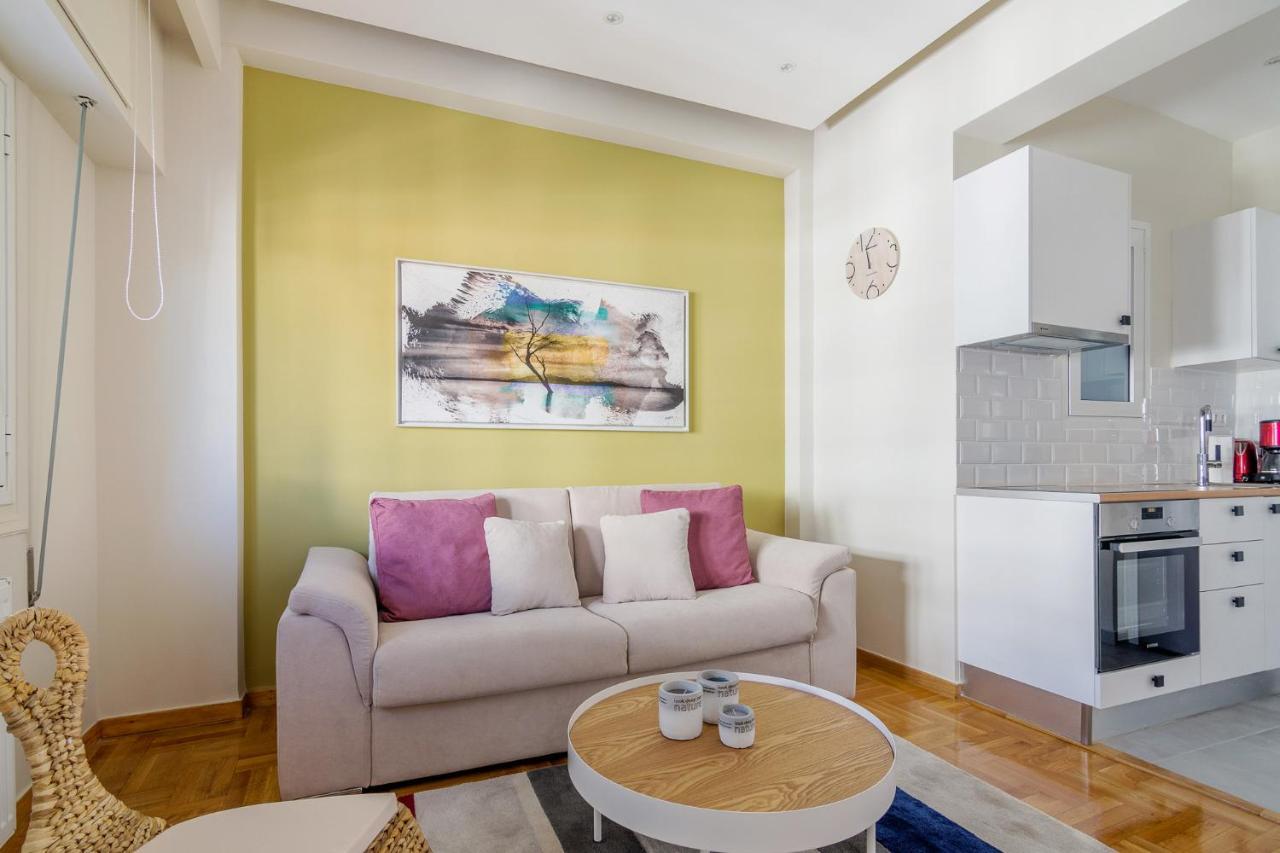 Chic Penthouse For 4 Ppl In Kolonaki Apartment Athens Luaran gambar