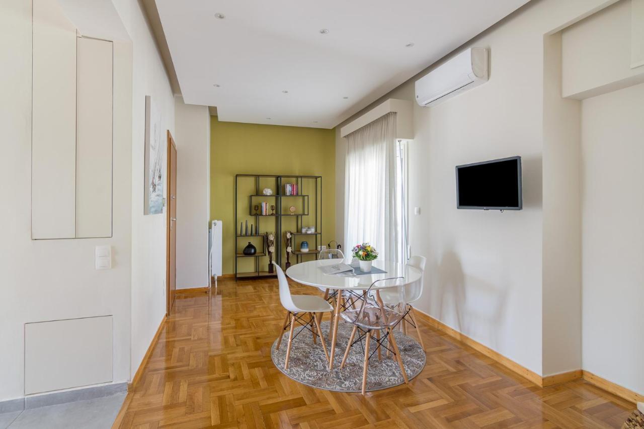 Chic Penthouse For 4 Ppl In Kolonaki Apartment Athens Luaran gambar