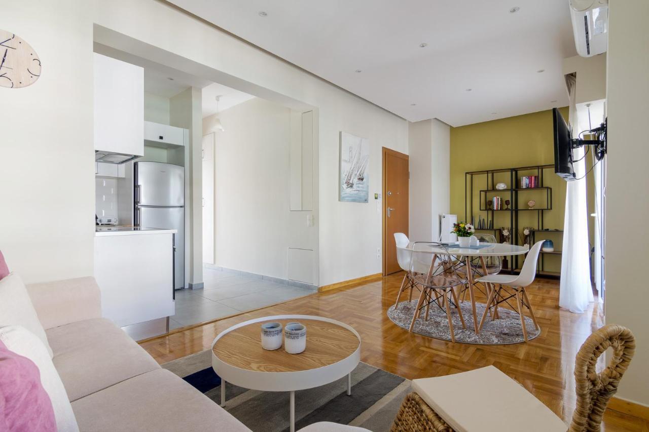 Chic Penthouse For 4 Ppl In Kolonaki Apartment Athens Luaran gambar