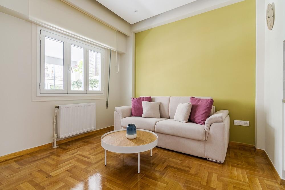 Chic Penthouse For 4 Ppl In Kolonaki Apartment Athens Luaran gambar